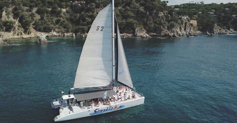 Lloret de Mar: Sunset Catamaran Cruise with DJ and Drinks - Key Points to Know Before You Go