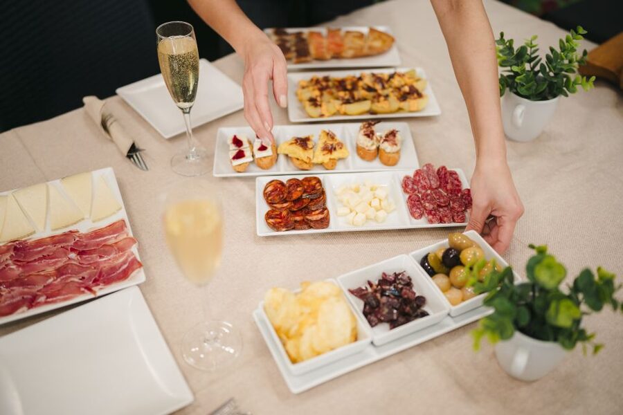 Menú Tapas - Spanish Tastes near Sagrada Familia - Why this tapas menu fits perfectly around Sagrada Familia