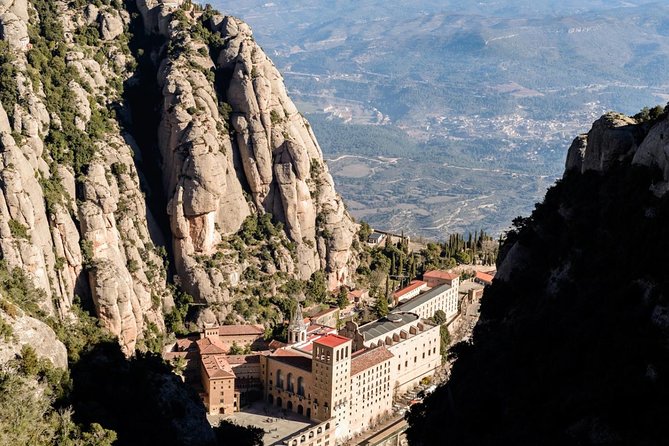 Montserrat Lunch & Wine at Farmhouse Small Group from Barcelona - Free Time at Abadia de Montserrat: Farmers Market or the Black Madonna