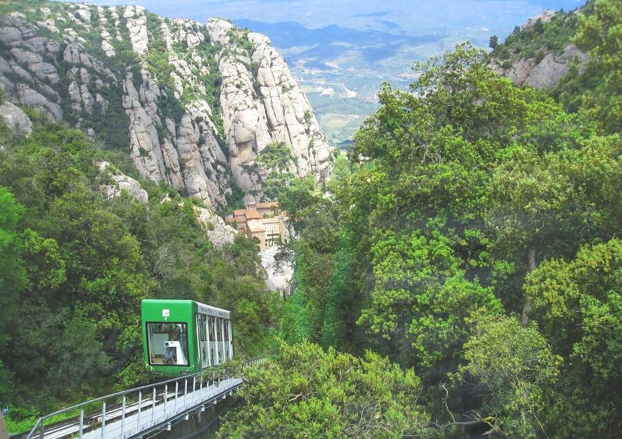 Montserrat Private Day Trip & Codorniu Cava Cellar Tasting - Montserrat Food Market Stop and Optional Lunch Buffet