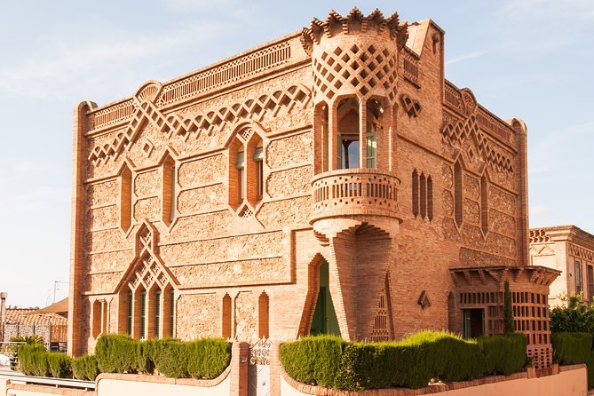 Montserrat Tour with Black Madonna & Two Departure Options - Montserrat’s pull: why this half-day feels like a full reset