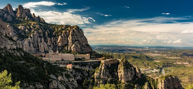 Montserrat,Vineyard, Wine Tasting Small Group Tour & Hotel Pickup - Key highlights to know before you go