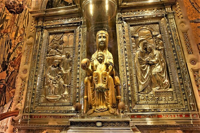 Montserrat with Cog-Wheel Train & Black Madonna Priority Access - Guided monastery walk: where architecture and meaning overlap
