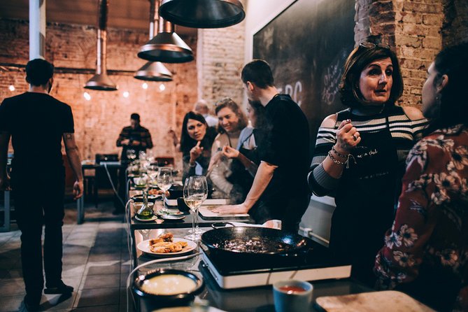 Paella Cooking Class with Professional Chef: Four Course Dinner - Four Courses Included: What You’ll Actually Eat and Cook