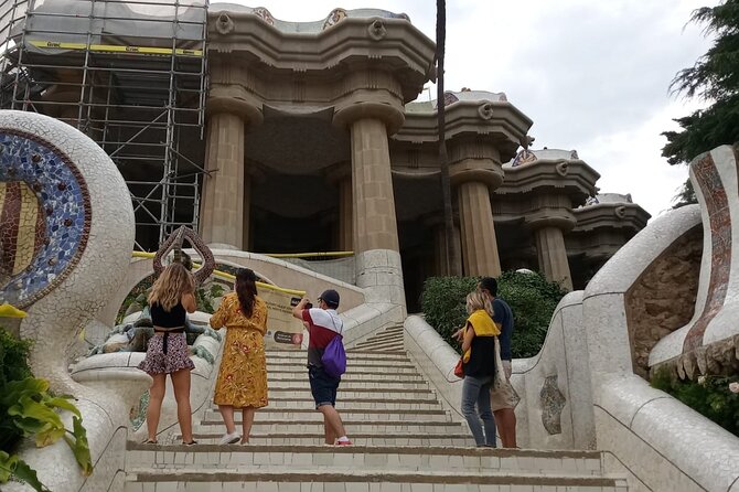 Park Guell Guided Tour with Skip the Line Tickets - Skyline Viewpoint With Three Crosses: The Barcelona Payoff