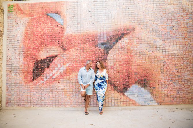 Photoshoot tour in Barcelona Secret Corners - Where it ends up: photos by email, plus choices