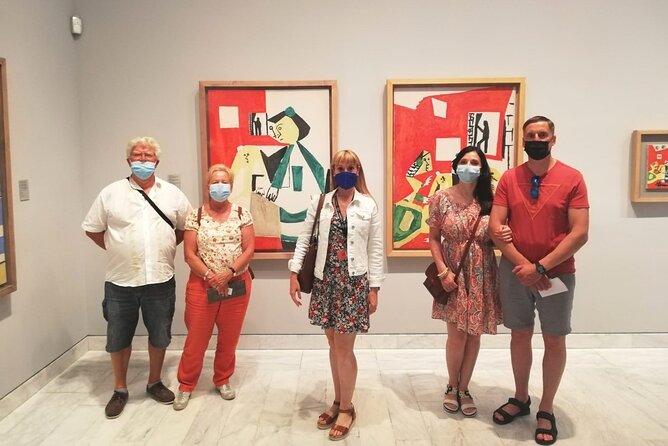 Picasso Museum Skip-the-Line Guided Tour - Picasso in order: early Barcelona to the major periods