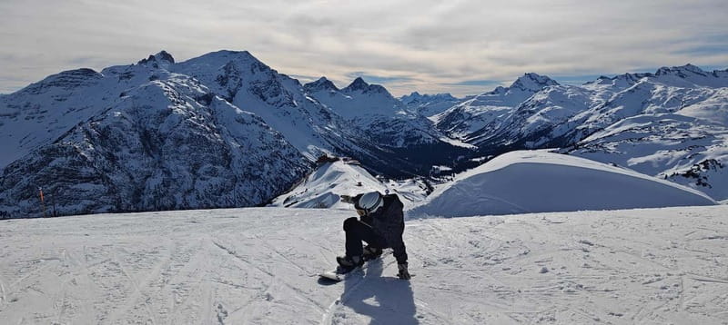Private Andorra or Pyrinees Ski / Snowboard Tour Day trip - Barcelona to the Pyrenees, with the details handled