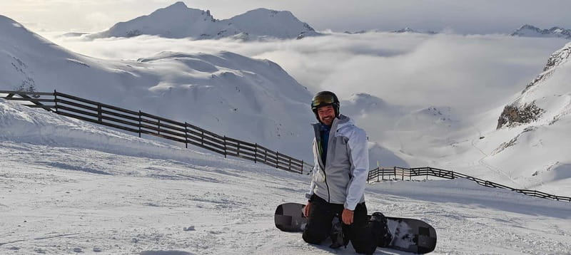 Private Andorra or Pyrinees Ski / Snowboard Tour Day trip - Caldea in Andorra: the relaxing finish (and the signal issue)