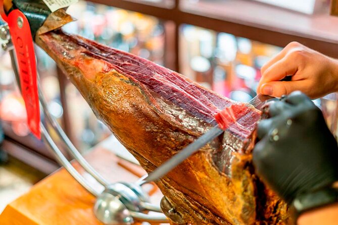 Private Tour: Tapas, Wine & Flamenco Show in Barcelona’s Old Town - The flamenco finale in a palace venue: what to expect