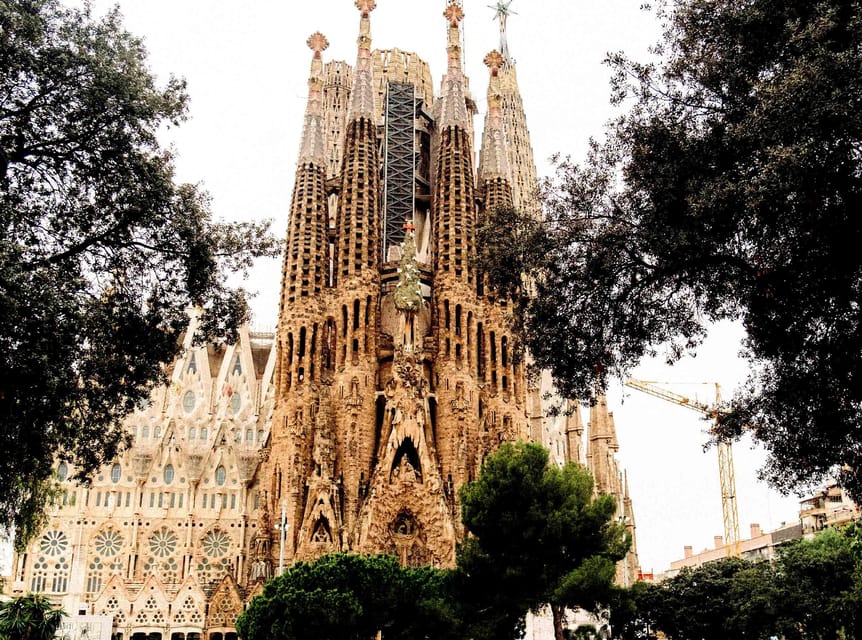 Sagrada Familia Guided Tour with Skip-the-Line Entry Ticket - Price and value: is $81 for 1.5 hours a smart spend?