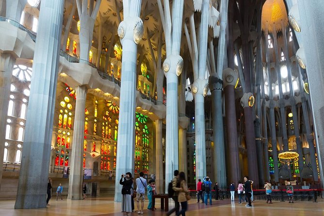 Sagrada Familia Guided Tour with Towers Access - How the guide improves your understanding of Gaudí’s project