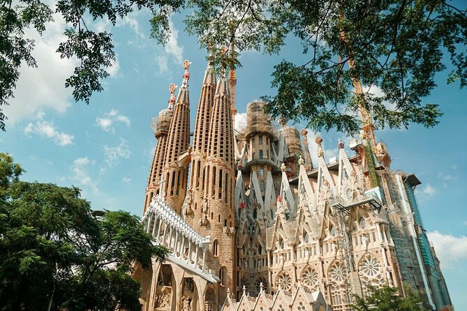 Sagrada Familia & Montserrat Small Group Tour with Hotel pick-up - Key highlights worth planning for