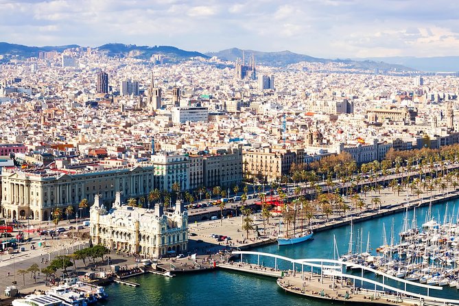 Sagrada Familia & Montserrat Small Group Tour with Hotel pick-up - Sagrada Familia: your ticket matters, and so does your timing