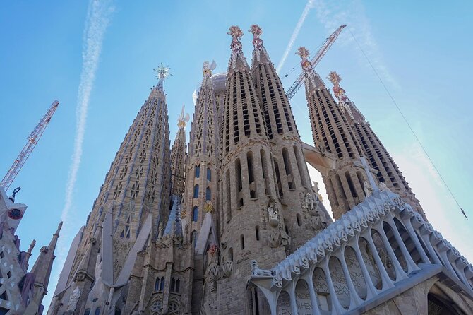 Sagrada Familia & Park Guell Guided Tour with Skip The Line - Coach Rides, Radio Headsets, and Timing Reality Checks