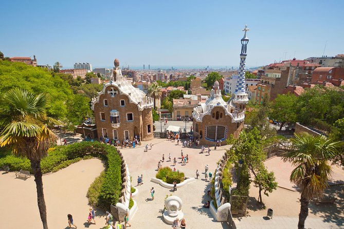 Sagrada Familia & Park Guell Guided Tour with Skip The Line - Who This Tour Fits Best, and Who Should Think Twice