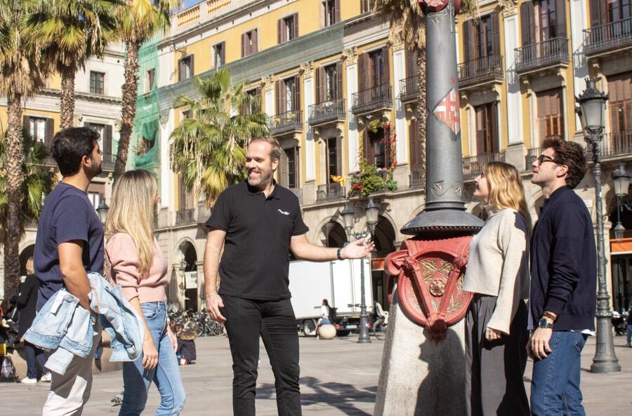 Sagrada Familia with Official Guide & Fast-Track Entry - The pace and logistics you should plan for