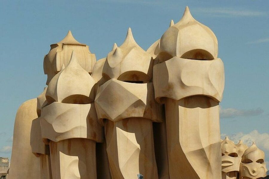 Semi-Private Barcelona Gothic, Parc Guell & Sagrada Familia - Miramar, Joan Miró Foundation, and the Stadium Stops