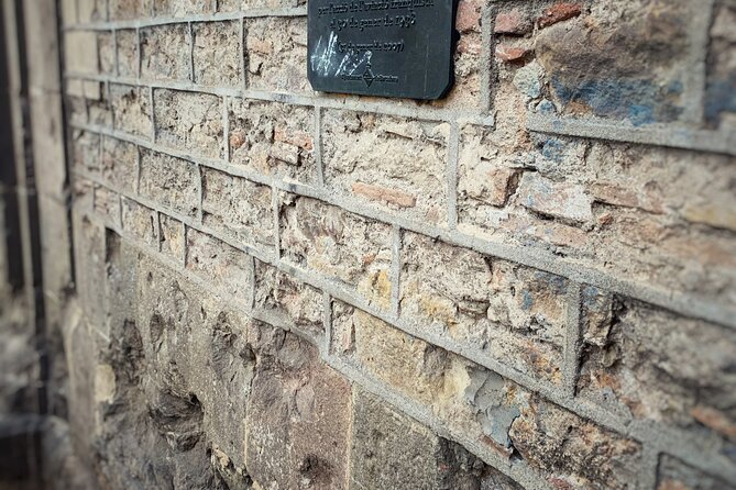 The Spanish Civil War & Franco Barcelona Walking Tour - Why Barcelona’s Civil War Walk Feels Different Than Usual History Tours