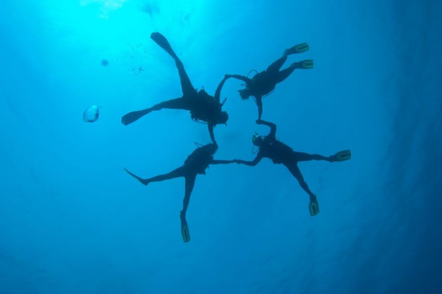 Tossa de Mar: PADI Discovery Scuba Diving in Costa Brava - Instructors and Safety Support, the Names That Keep Coming Up