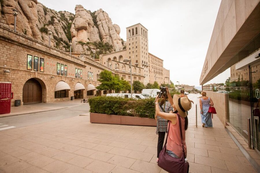 Trans Montserrat: Return Ticket and Audiovisual Exhibit - Food, queues, and what a realistic day feels like